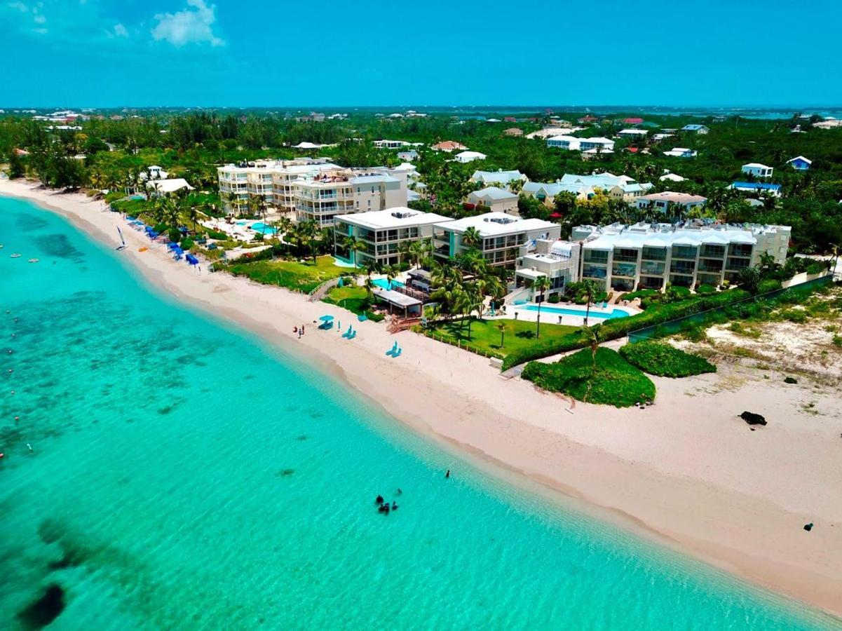 Coral Gardens On Grace Bay Hotel Exterior photo