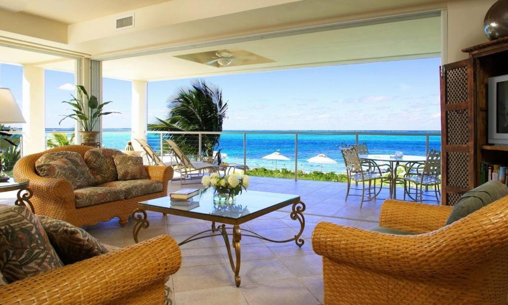 Coral Gardens On Grace Bay Hotel Facilities photo